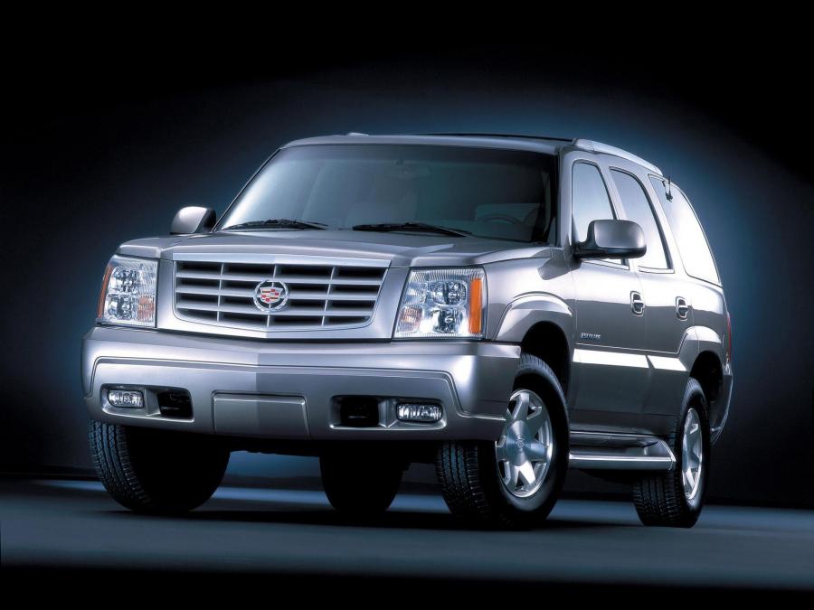  Cadillac Escalade 2001 года  (фото 15 из 31)